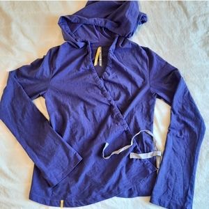 Lolë Wrap Top With Hoodie  Medium